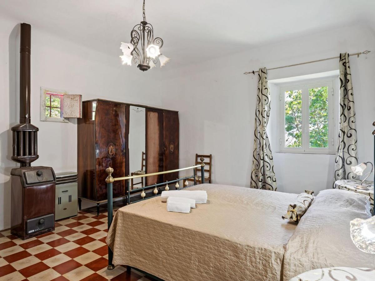 Belvilla By Oyo Casa Otaiti Maniace Dış mekan fotoğraf