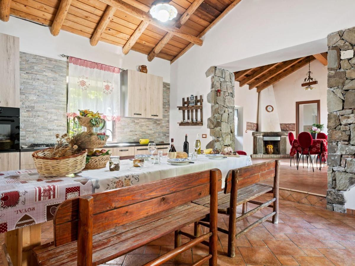 Belvilla By Oyo Casa Otaiti Maniace Dış mekan fotoğraf